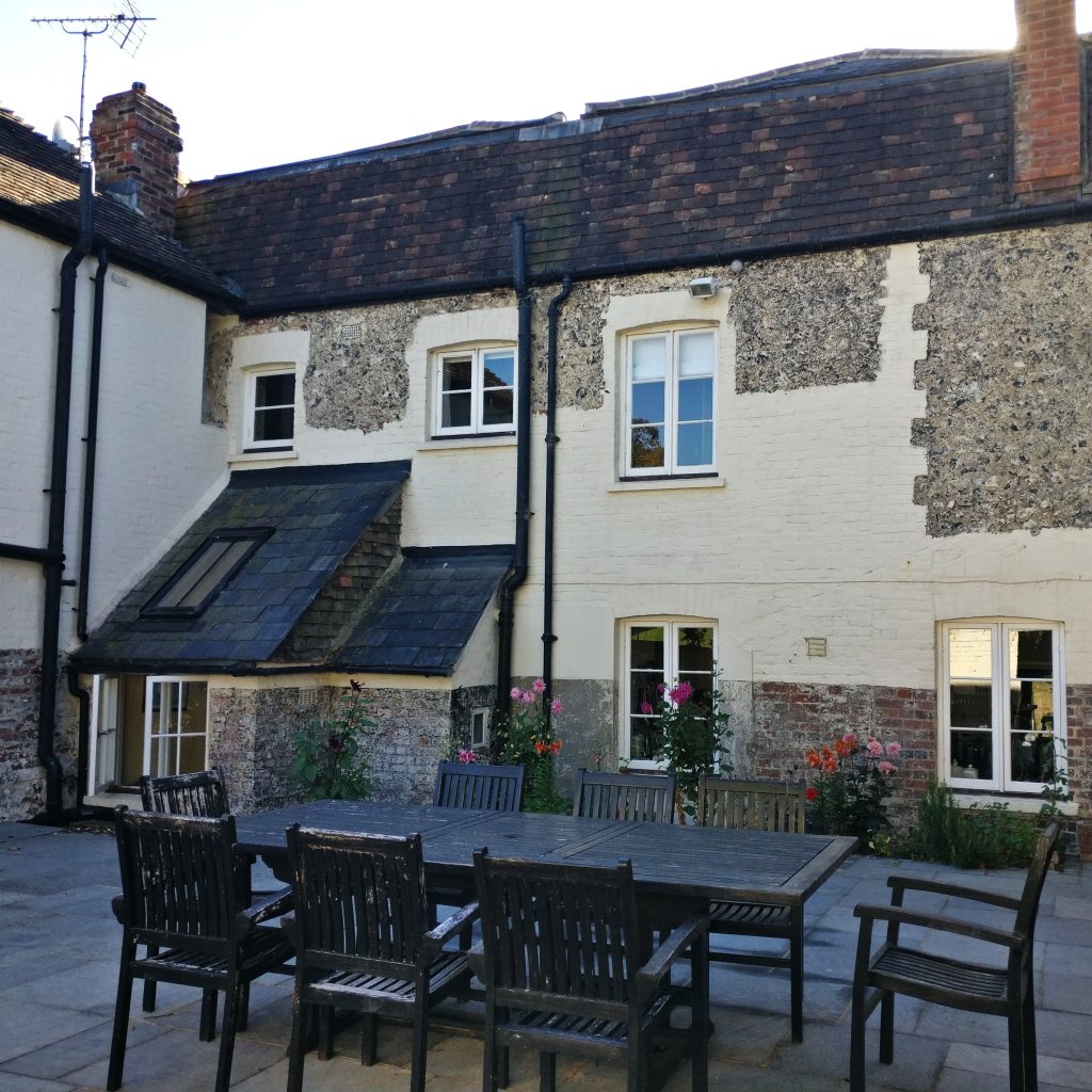 elmstone court canterbury grade II listed building exterior